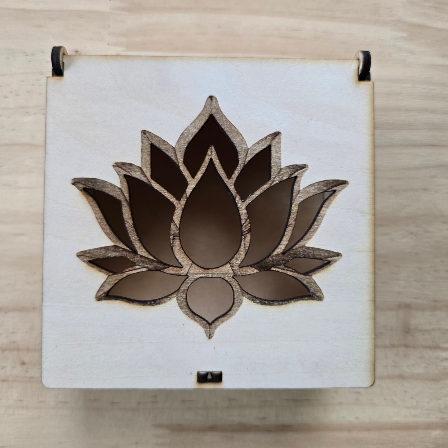 Lotus Box