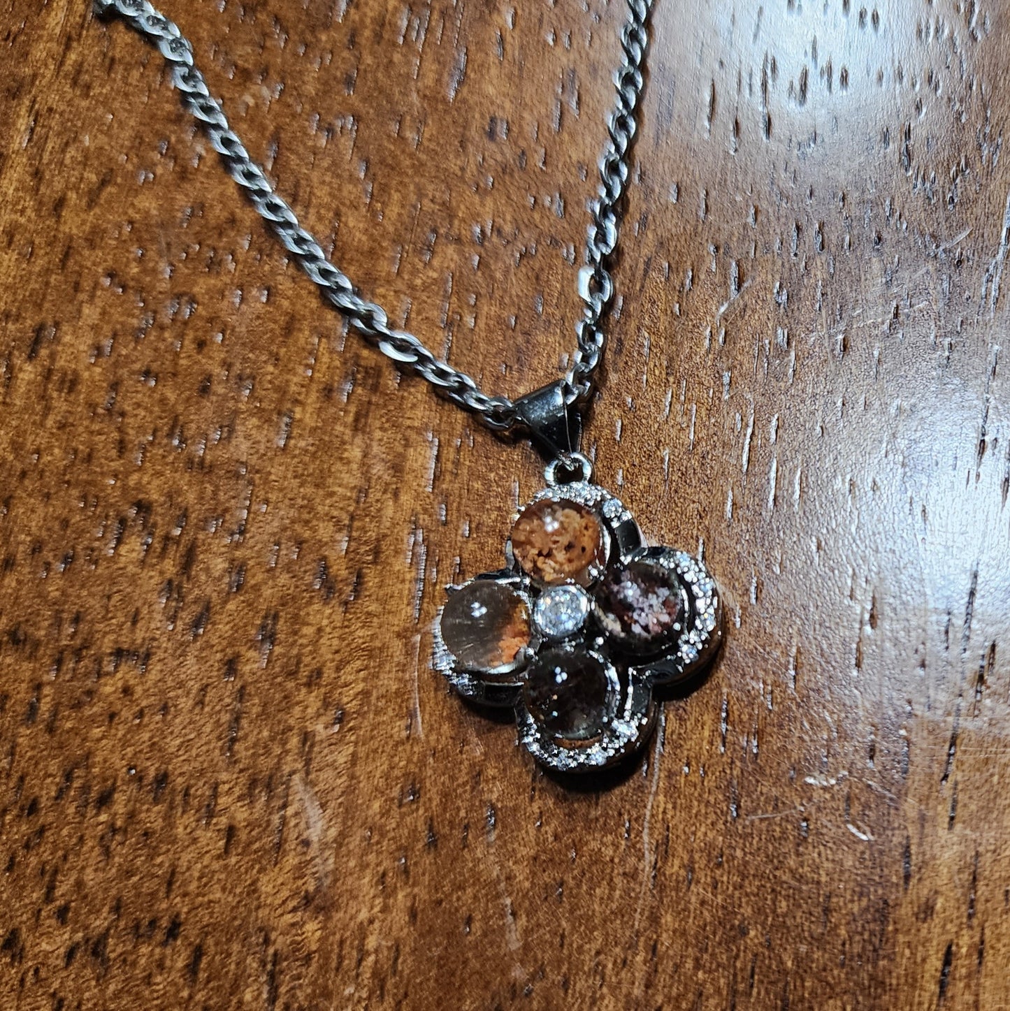 Garden Quartz Clover Necklace